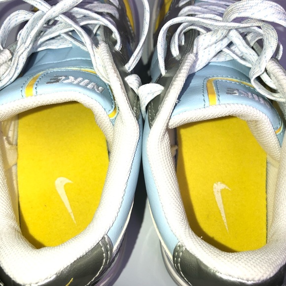 NIKE 316203-411 2007 Silver,Sky Blue, Yellow & White, Size 6Y - Picture 4 of 7